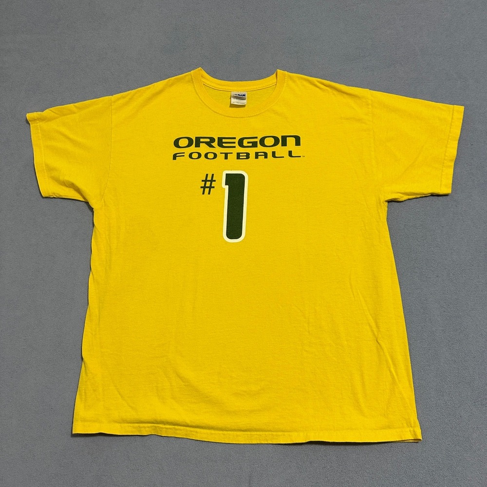 Gildan Oregon #1 Darron Thomas Football T-Shirt Crew-Neck  Yellow Mens Size XL